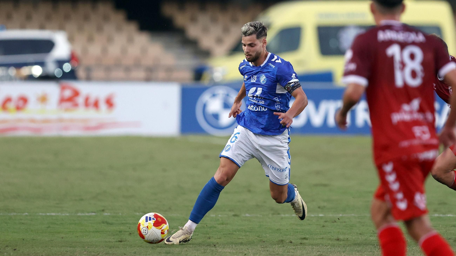 Imágenes del Xerez DFC contra el Atlético Antoniano en Chapín