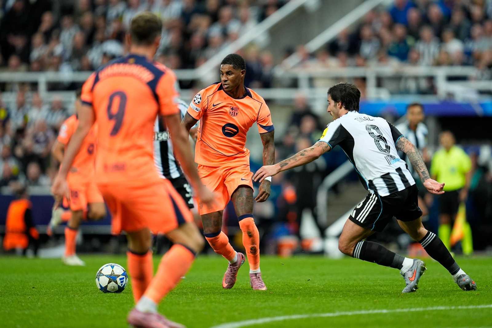 Las fotos del Newcastle-Barcelona