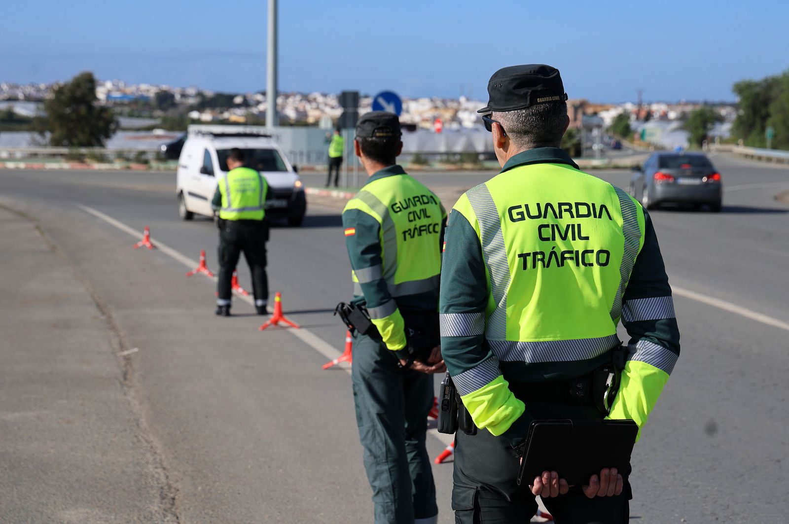 Imágenes de la Campaña de Control y Vigilancia diseñada por la DGT en Huelva