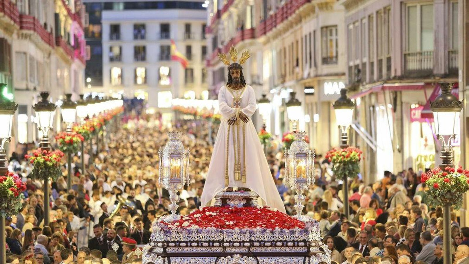 Jesús Cautivo en la calle Marqués de Larios en 2019.