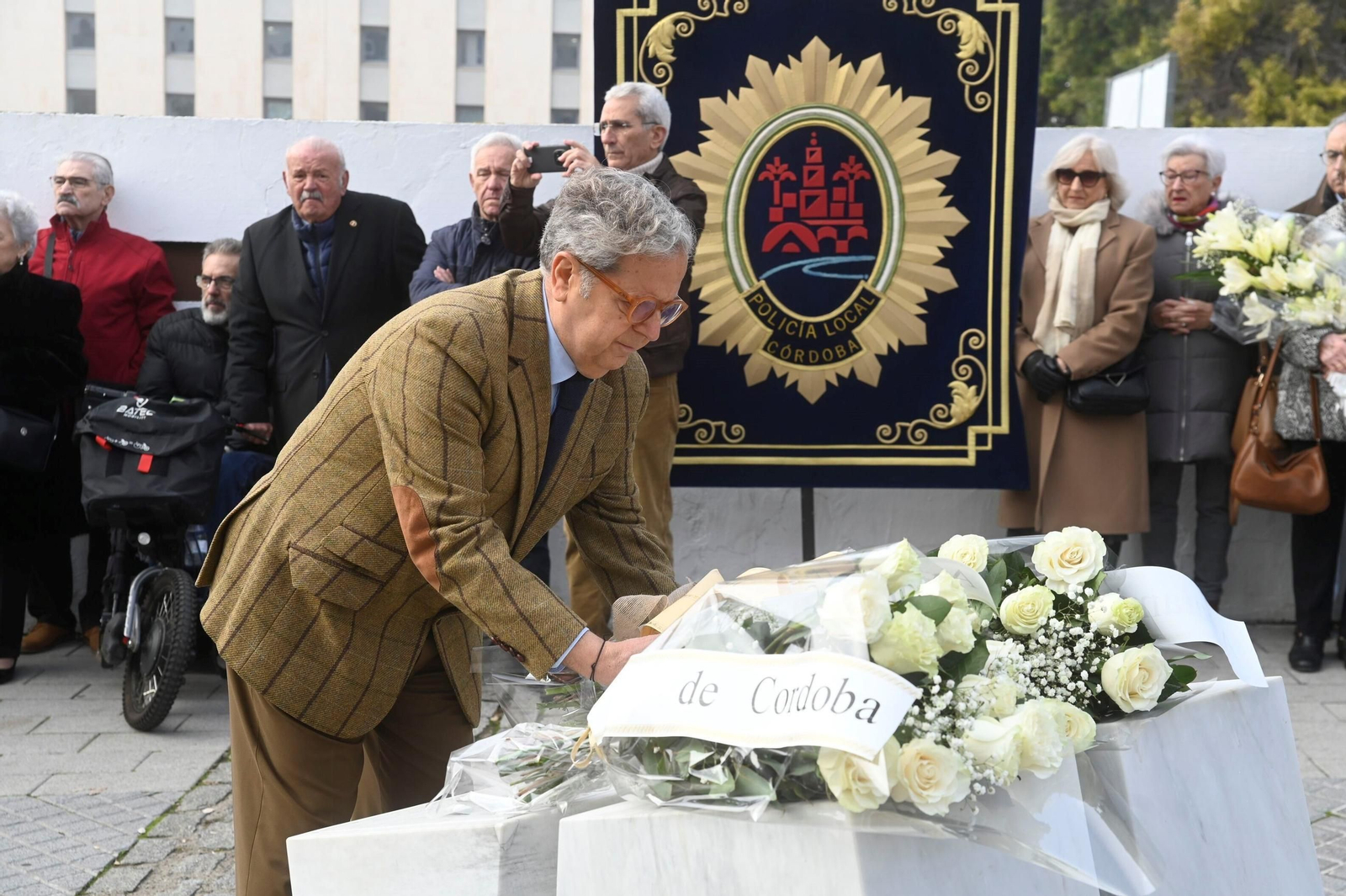 El emotivo homenaje a las agentes de la Policía Local asesinadas, Marisol y Mari Ángeles, en imágenes