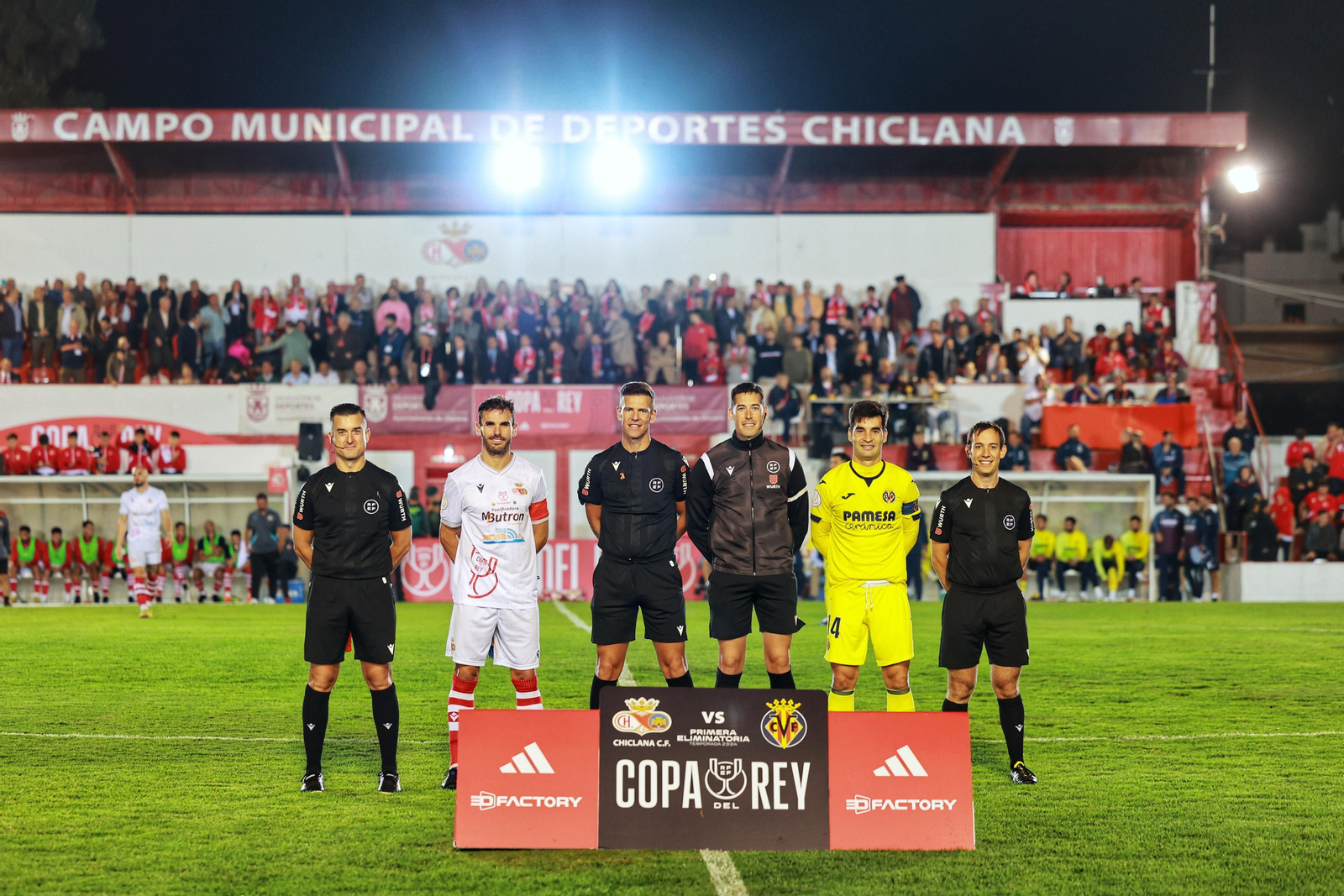 Imágenes del histórico Chiclana CF-Villarreal.