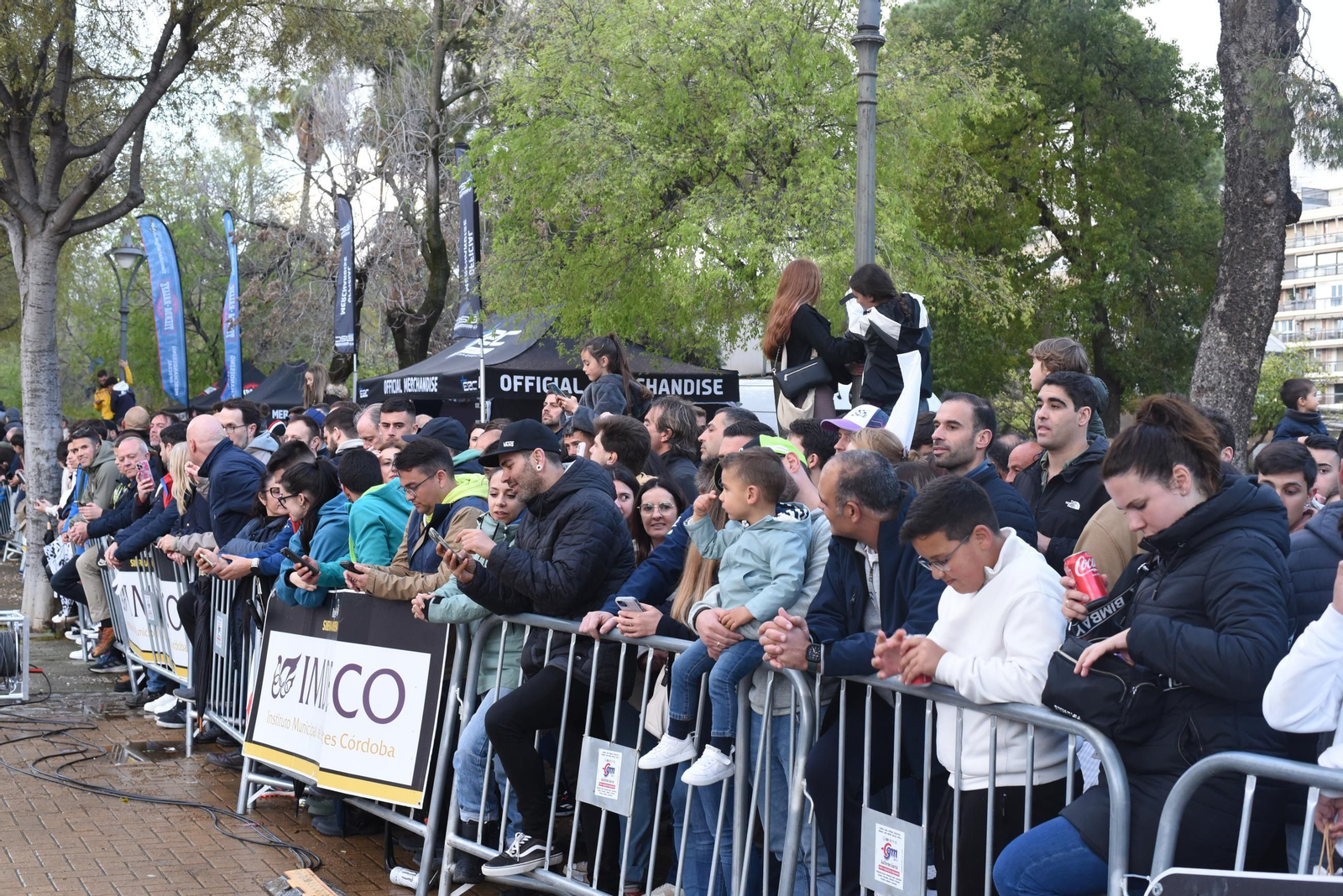 Las mejores fotos del espectacular tramo urbano del Rallye Sierra Morena 2025