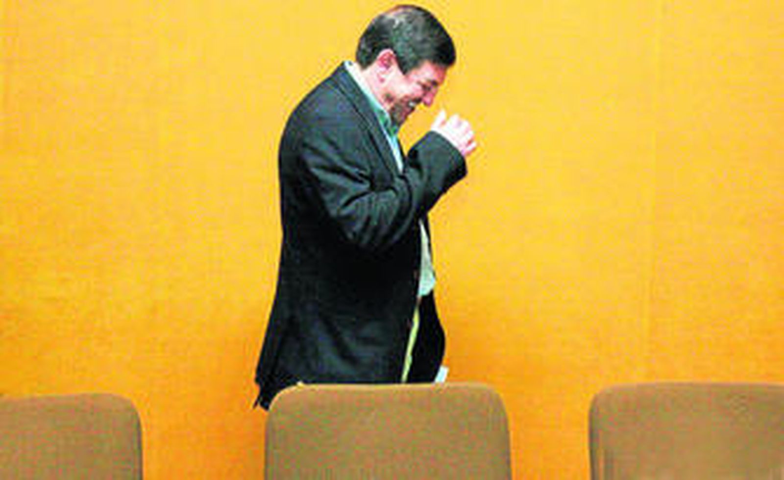 Juan Fraile, con gesto sonriente, durante una comparecencia ante los medios de comunicación.