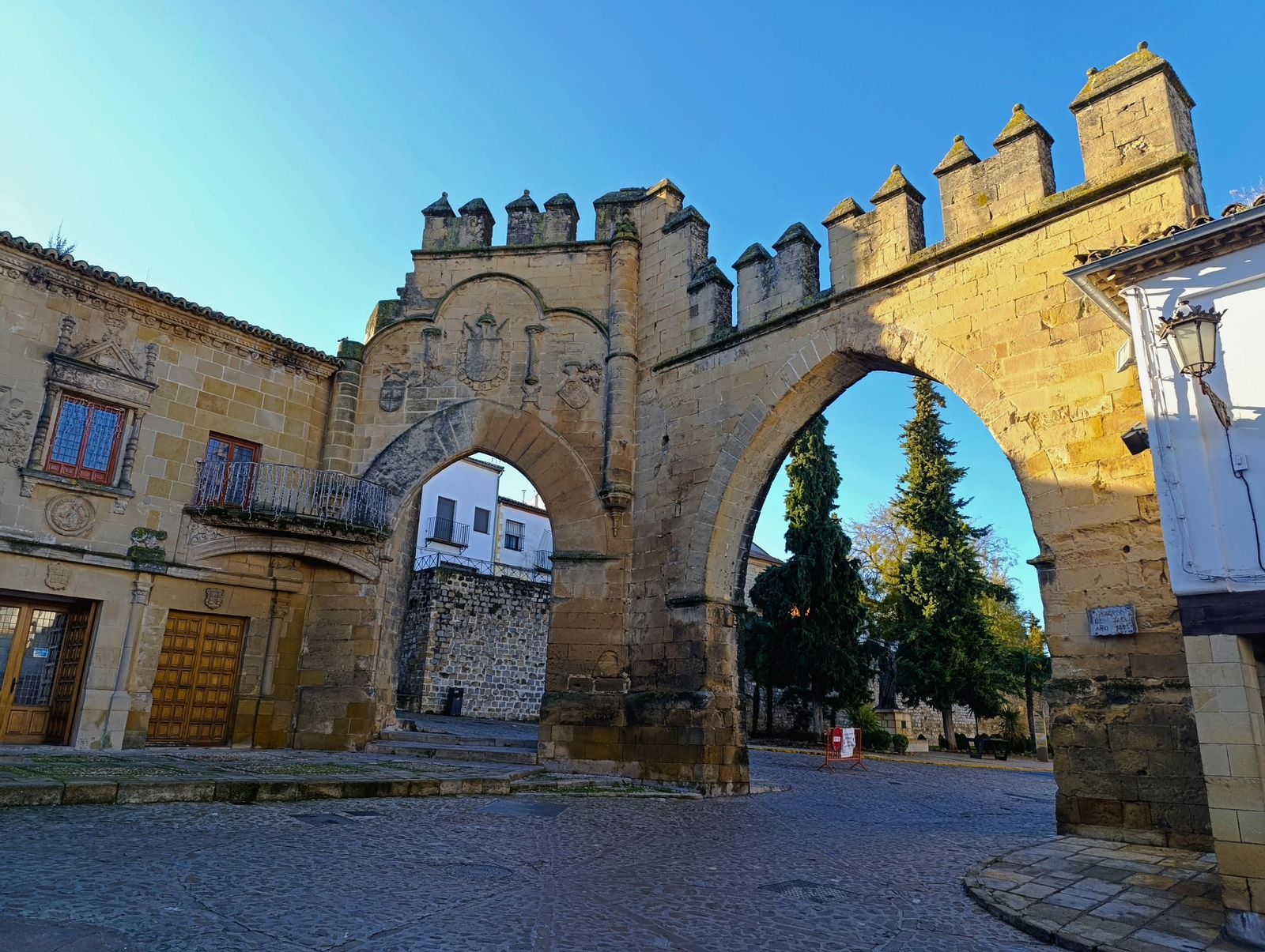 Parece el decorado de la serie 'Isabel', pero es real y está en este pueblo Patrimonio de Jaén