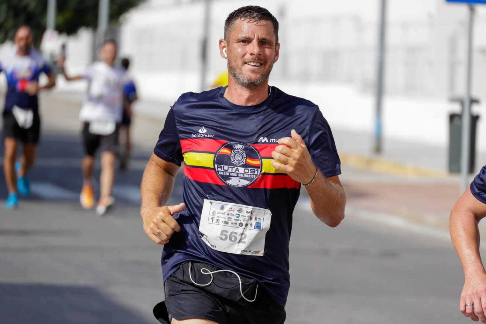 Las imágenes de la carrera Ruta 091 Kilómetros Solidarios celebrada en San Fernando