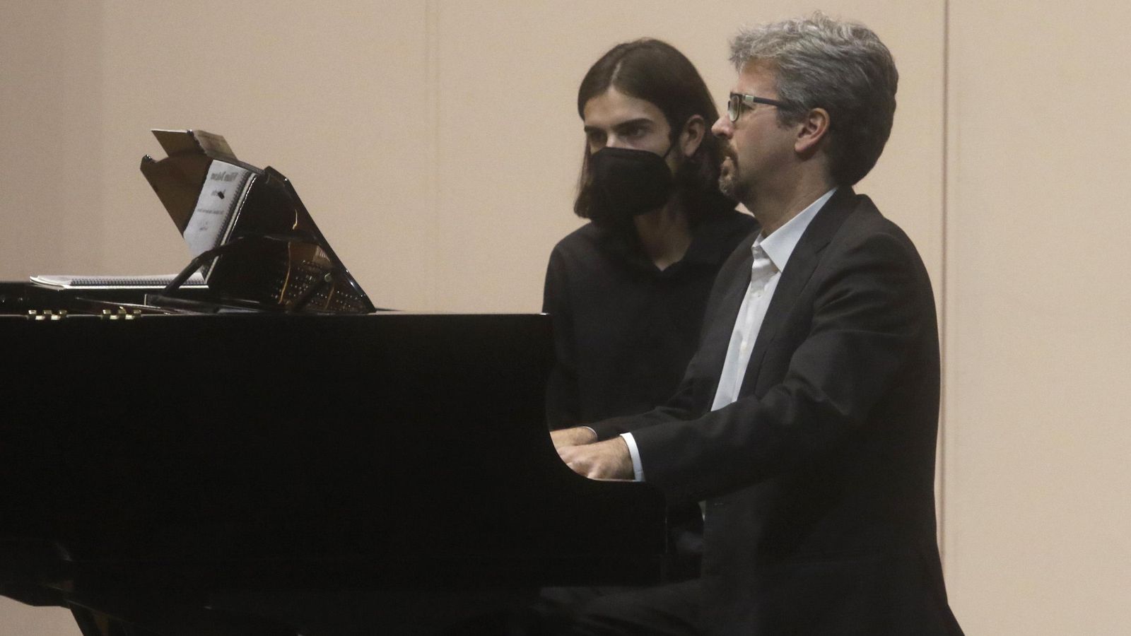 Daniel Del Pino durante el concierto en Córdoba.