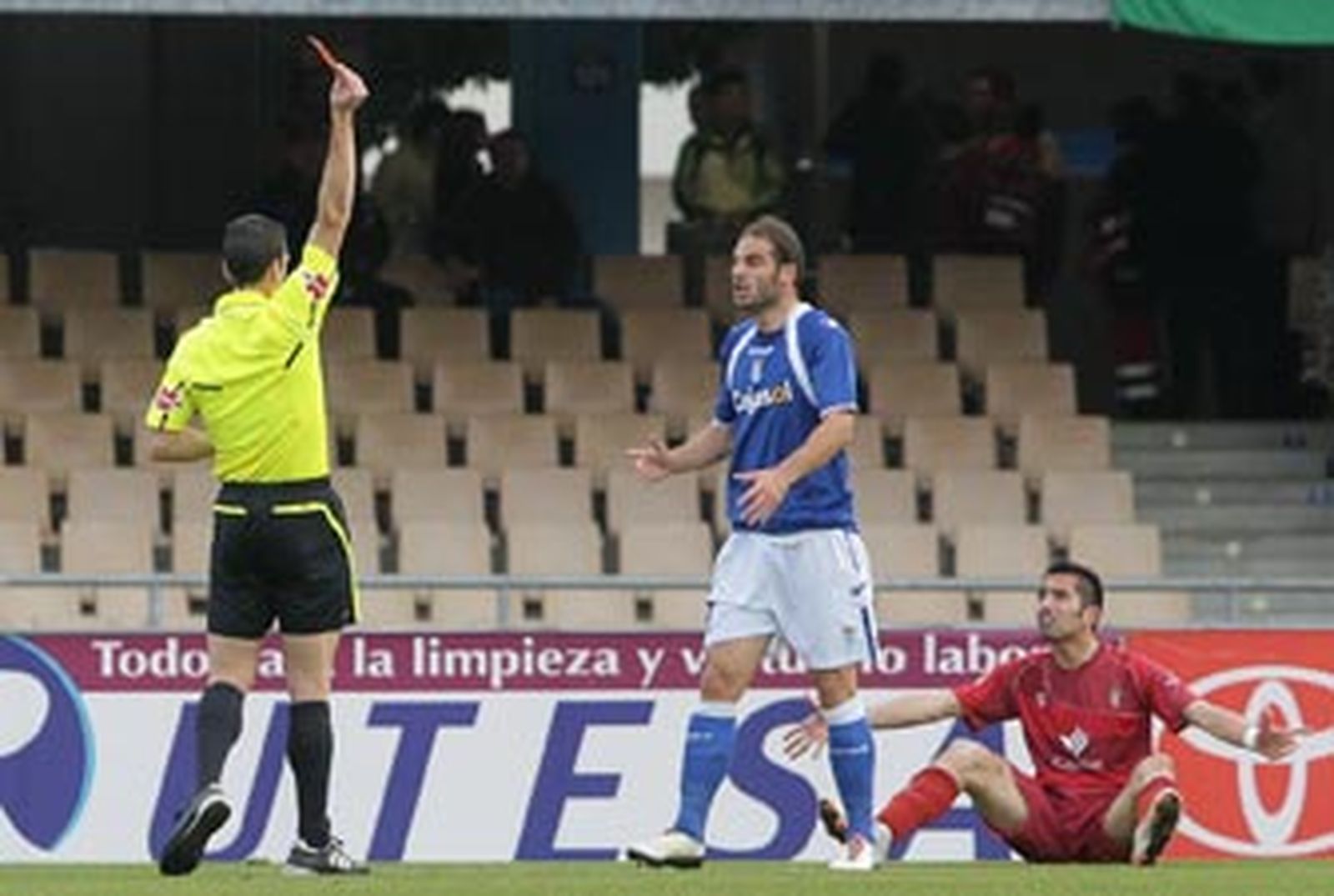 El Xerez sufre ante el Córdoba otro duro revés (1-3)