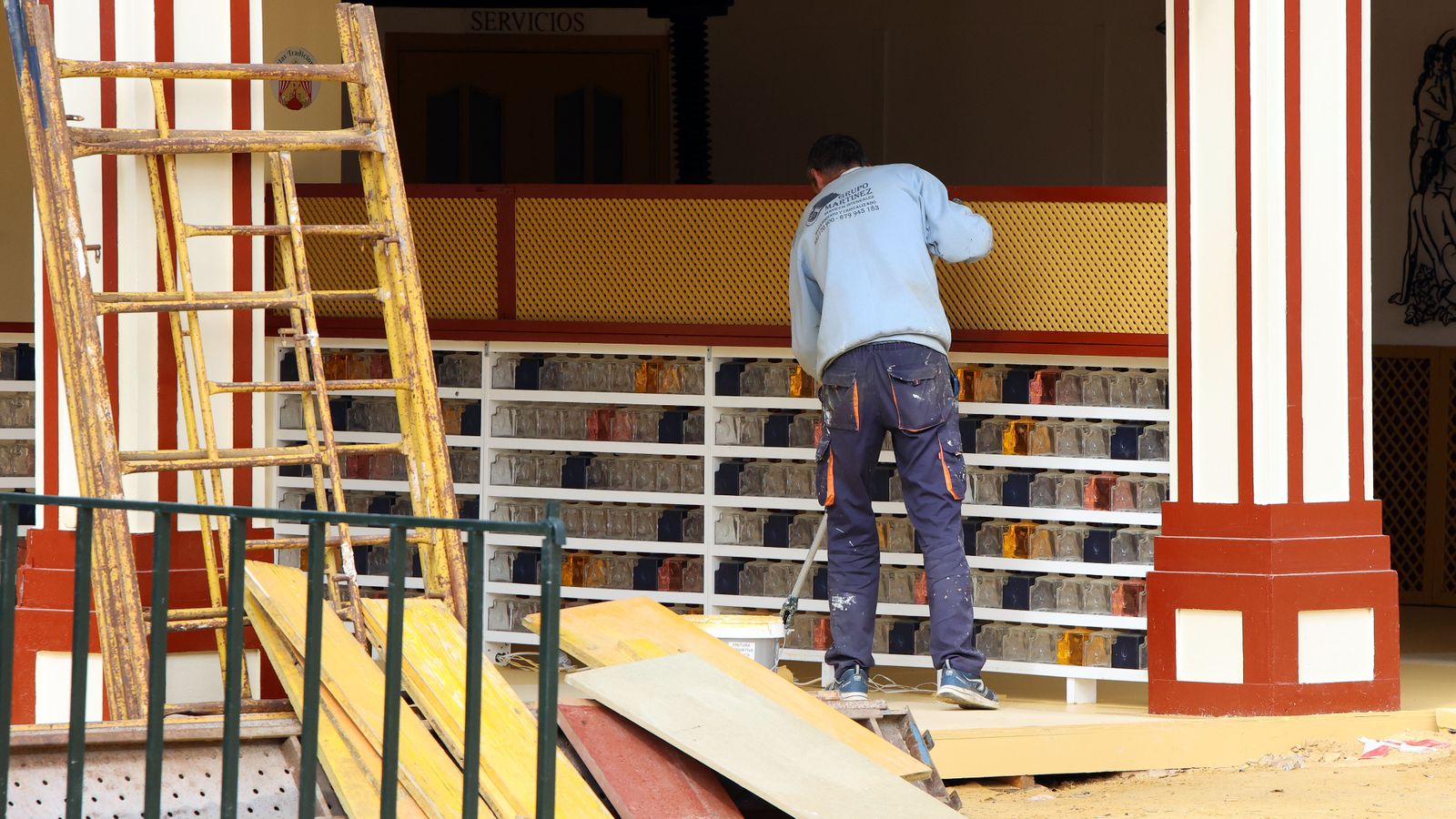 Preparativos en la Feria del Caballo 2024 de Jerez