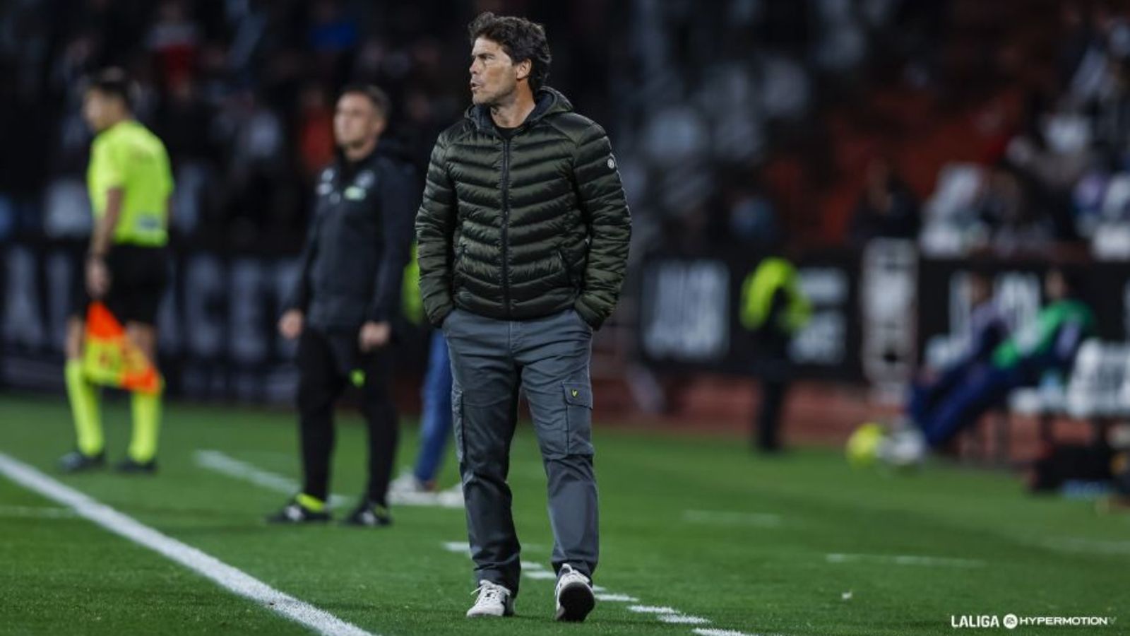 Joan Francesc Ferrer Sicilia 'Rubi', en el área técnica del estadio albaceteño.
