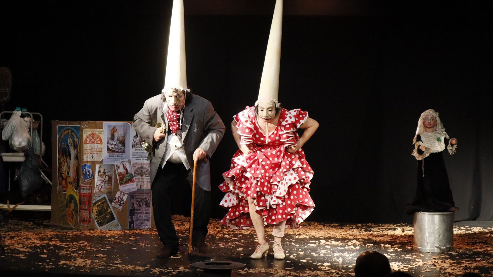 ‘Fetén (opereta flamenca para dos máscaras)’