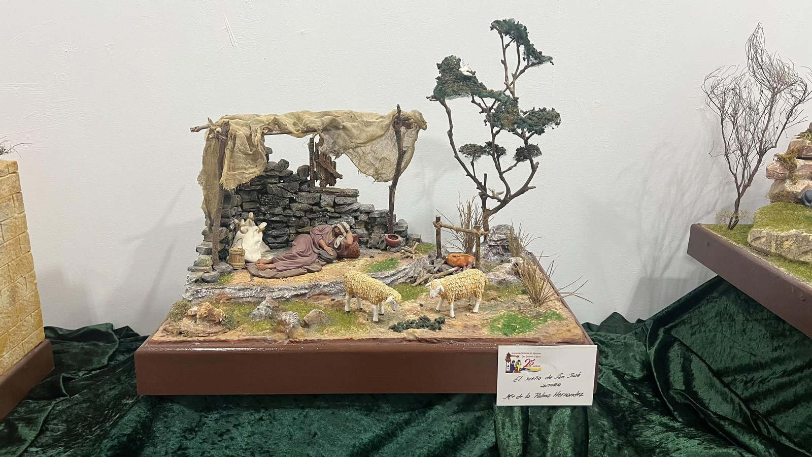 Fotos de la exposición belenista por el 25 aniversario de la asociación Oro, Incienso y Mirra en Algeciras