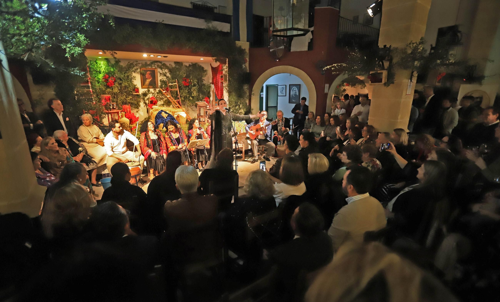 Zambomba en la Peña Cultural Don Antonio Chacón de Jerez