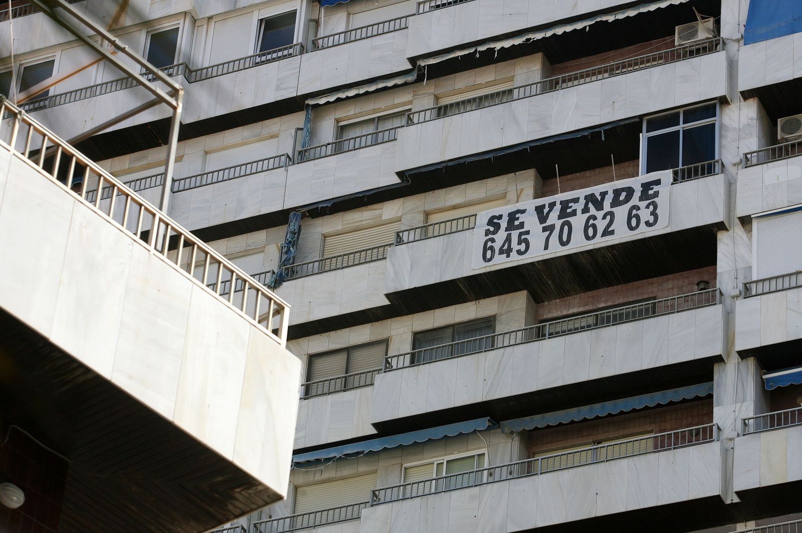 Tras el verano se aprecia un ligero descenso de los precios de las viviendas en venta.