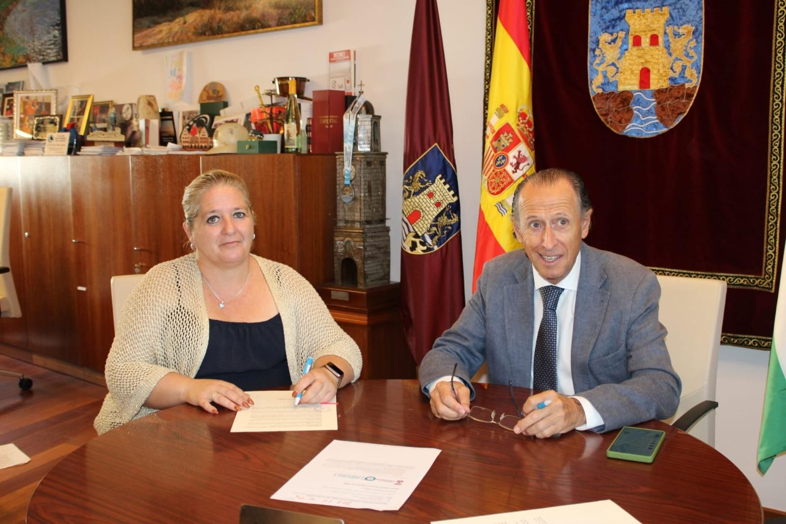 Una imagen de la rúbrica, celebrada en Alcaldía.