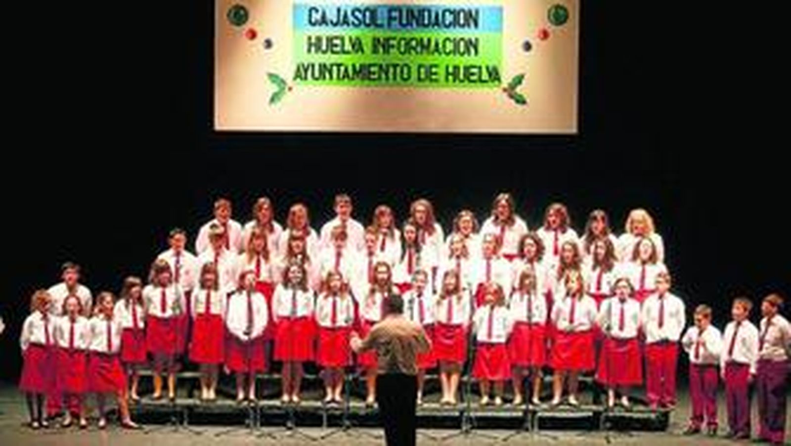 El Coro de Voces Blancas Ciudad de Isla Cristina consiguió el primer premio del Concurso Provincial de Villancicos.