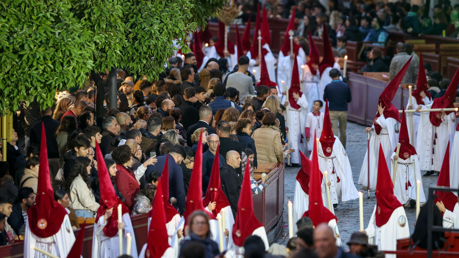 La Hermandad de La Paz de Fátima de Jerez en imágenes