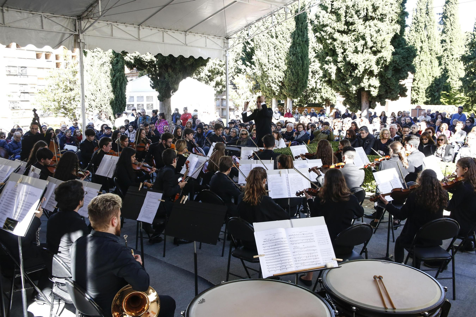 Las imágenes de Día de todos los santos en el cementerio
