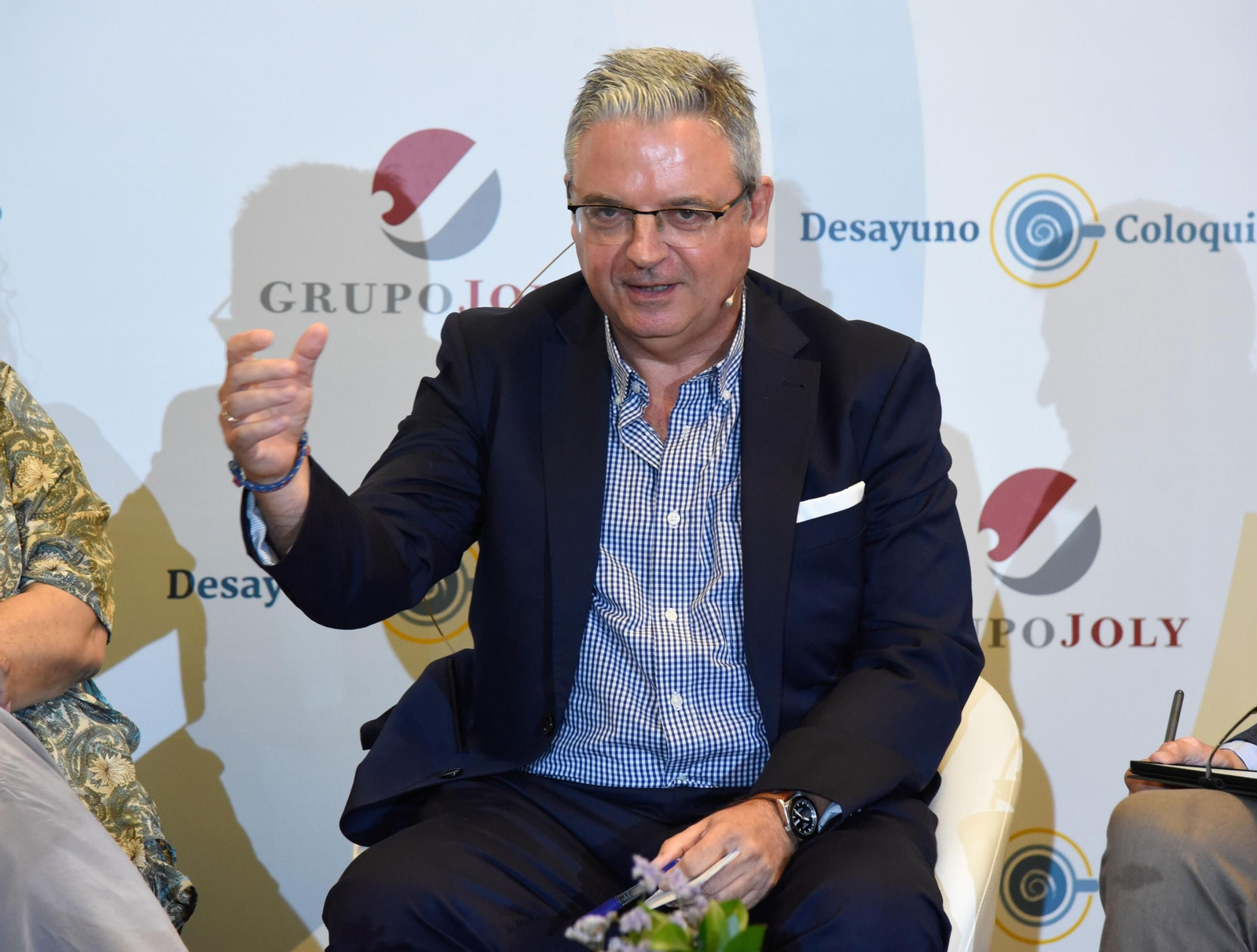 “No hace falta hacer cosas extraordinarias, sino hacer extraordinariamente bien las cosas diarias” Pablo Navarro