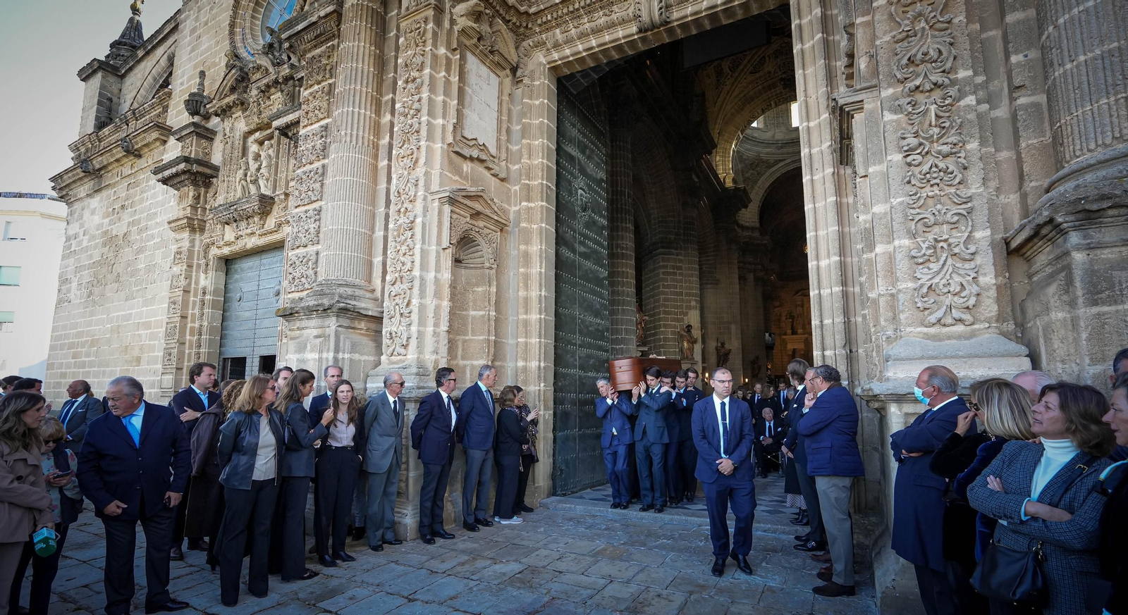 Imágenes del funeral de Álvaro Domecq en la catedral de Jerez