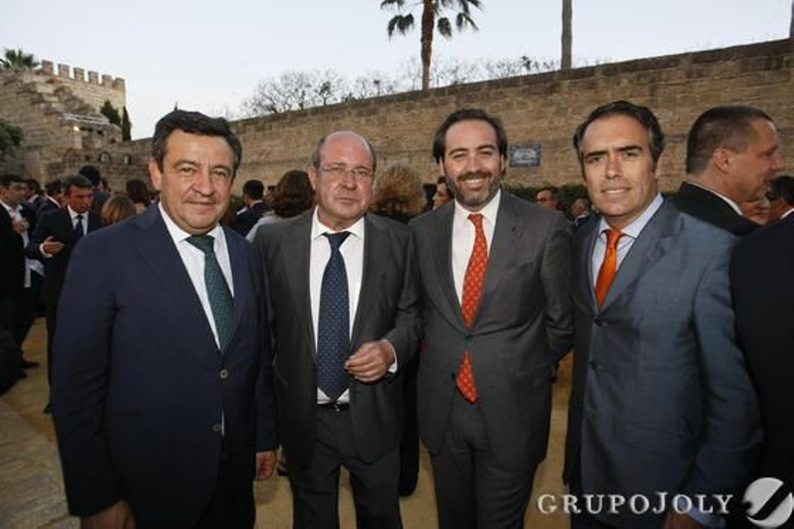 José Loaiza, Manuel de la Peña, Alberto Grimaldi y Rafael Navas

Foto: Manuel Pascual · Miguel Angel Gonzalez · Manuel Aranda