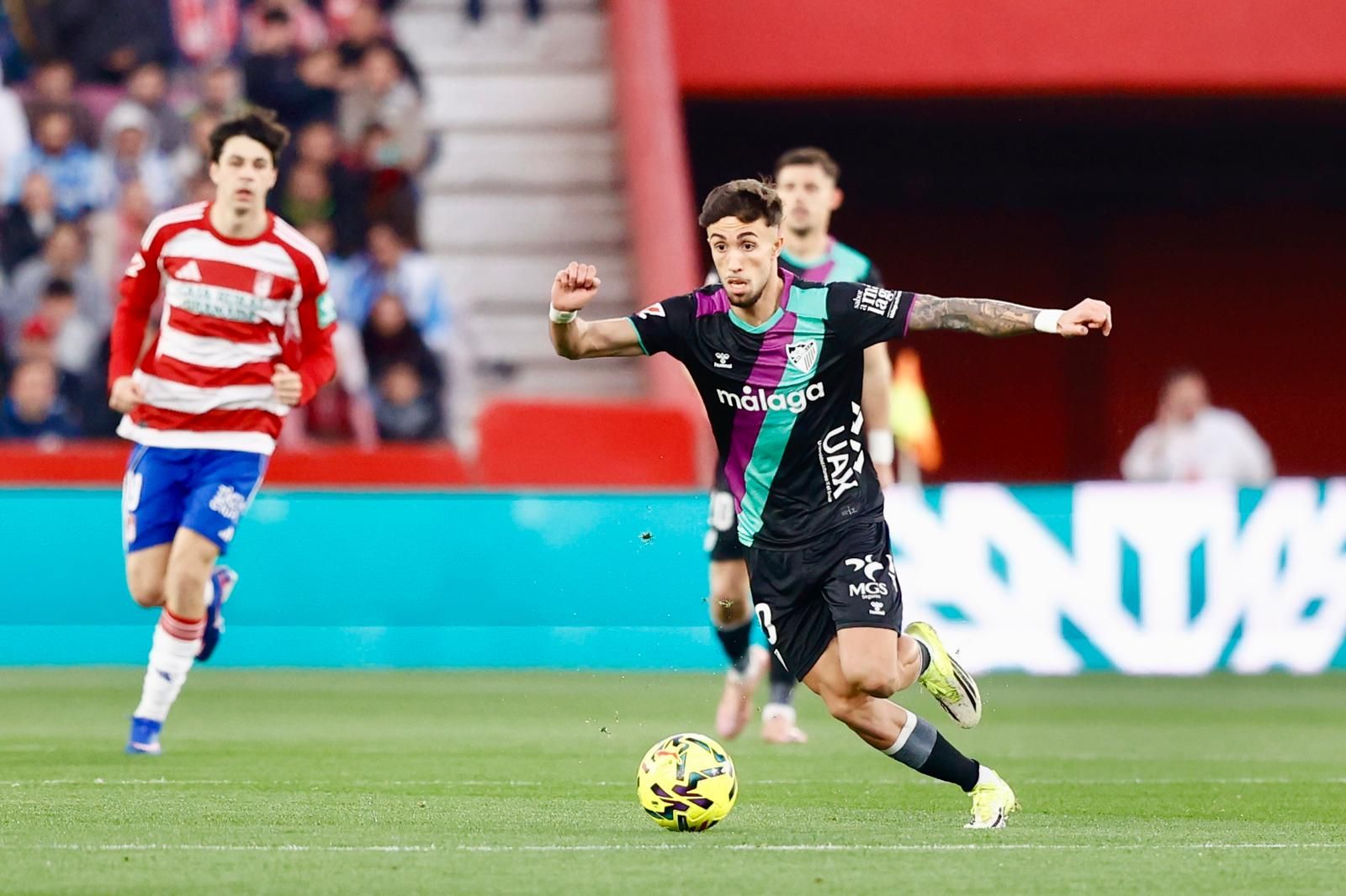 El Granada-Málaga CF, en fotos