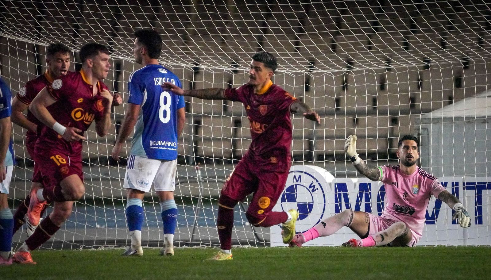 Imágenes del partido entre el Xerez CD - Linares