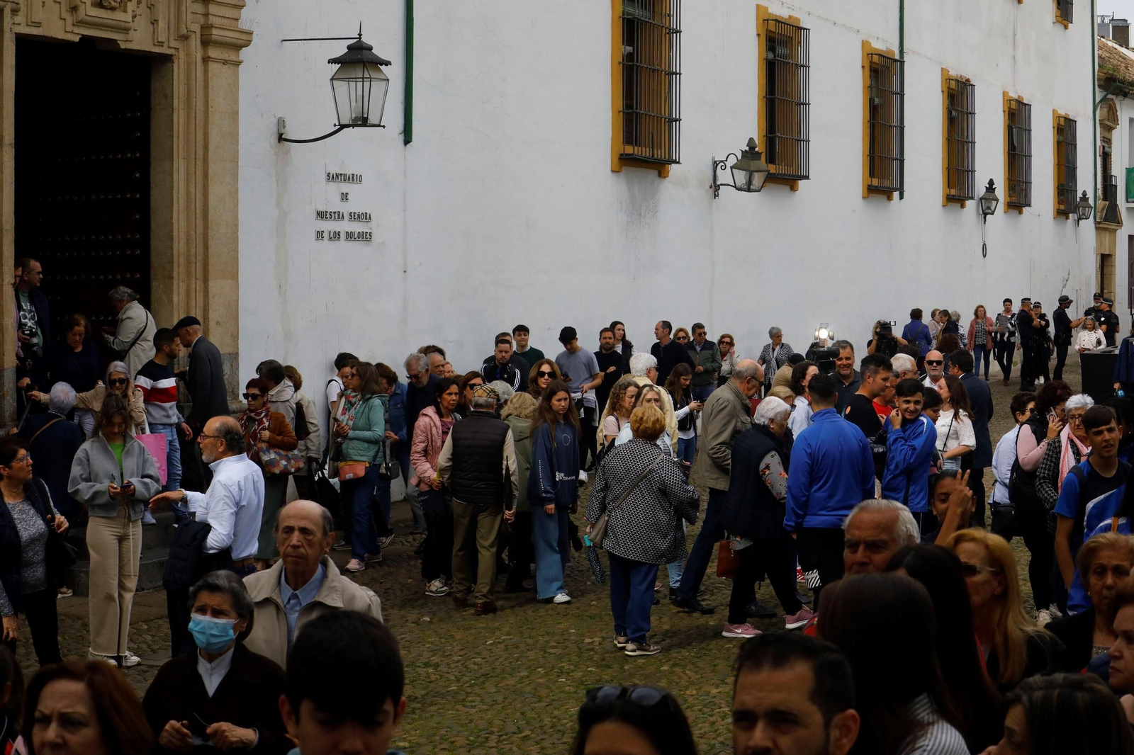 El Viernes de Dolores de Córdoba en Capuchinos, en imágenes