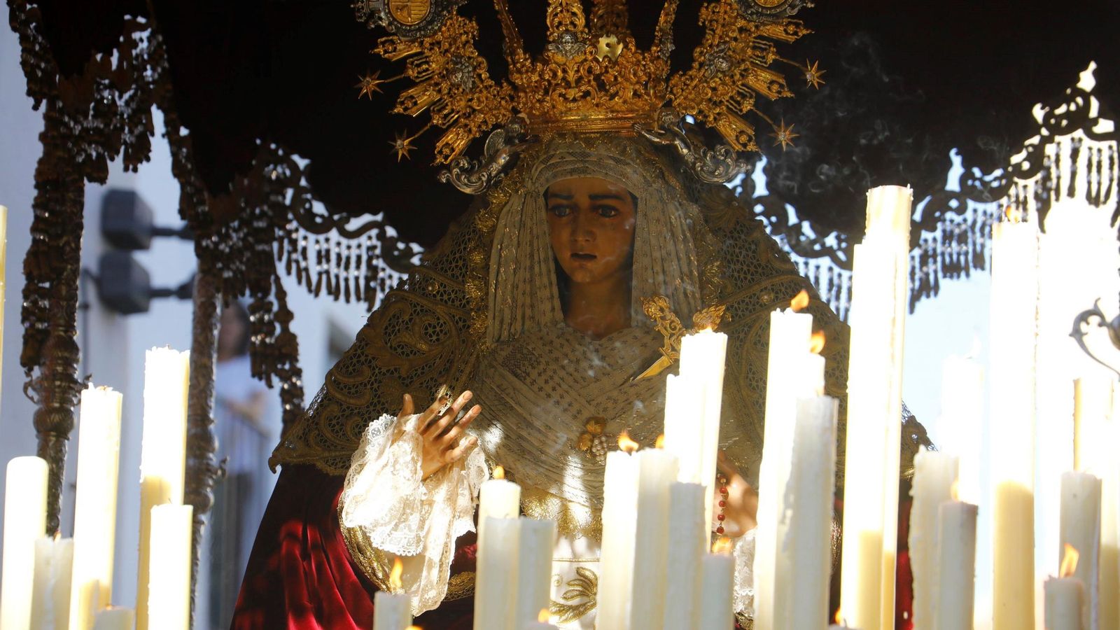 La Virgen de la Candelaria, durante una salida procesional.