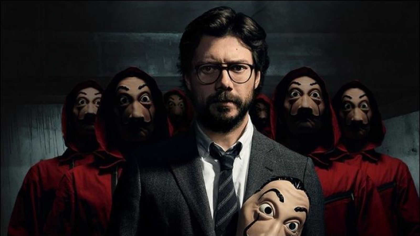El Profesor (Álvaro Morte), protagonista de 'La casa de papel' con la famosa careta de Dalí.