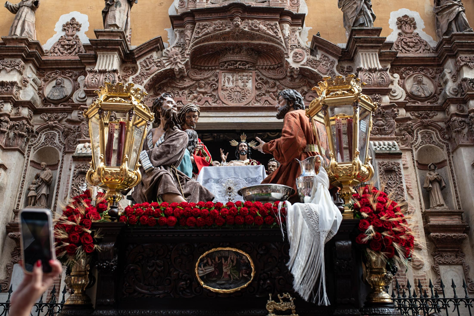 La Hermandad de la Cena en la Semamna Santa de Sevilla de 2025