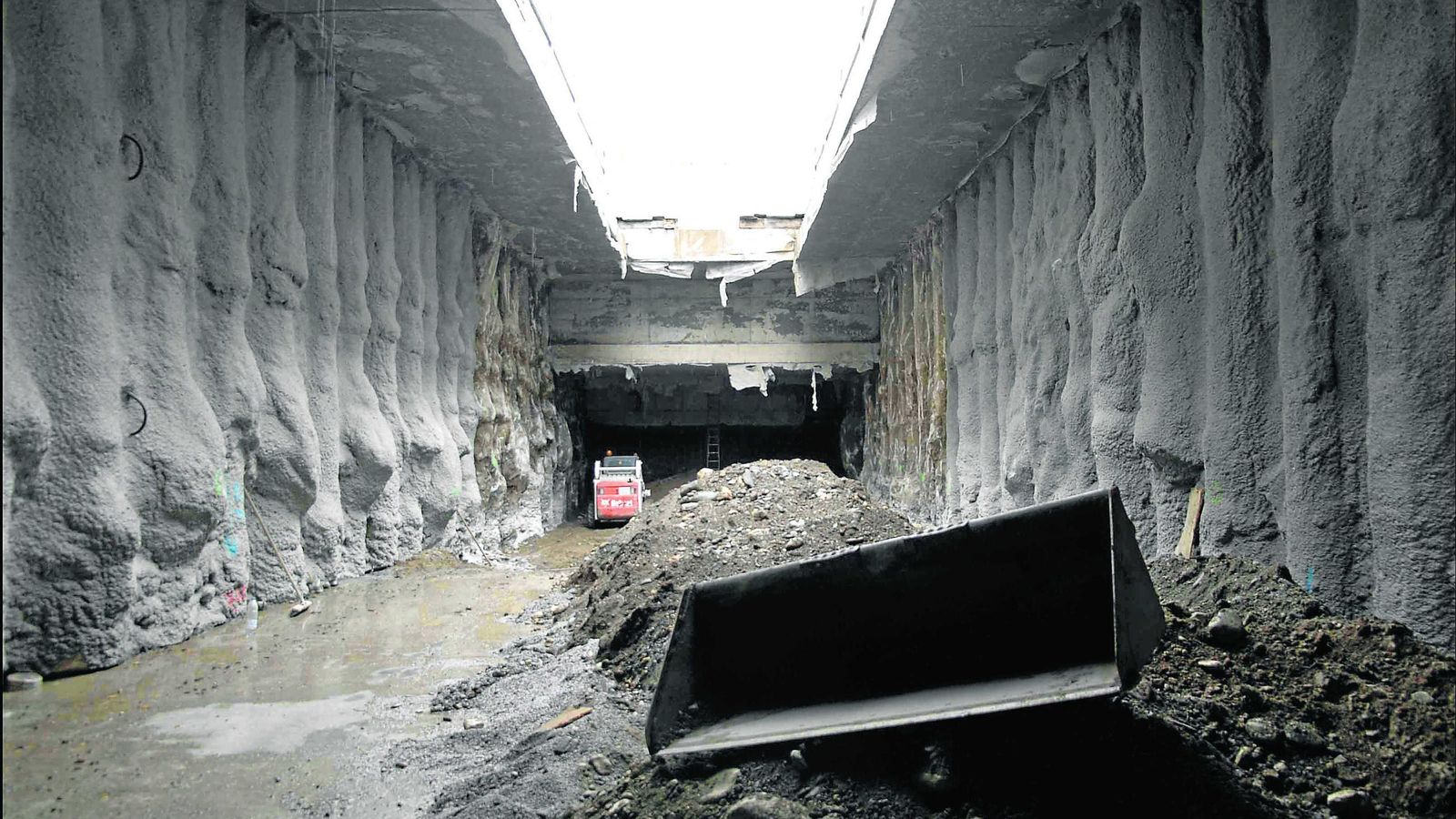Imagen del túnel del Metro de Granada durante las obras, en 2010