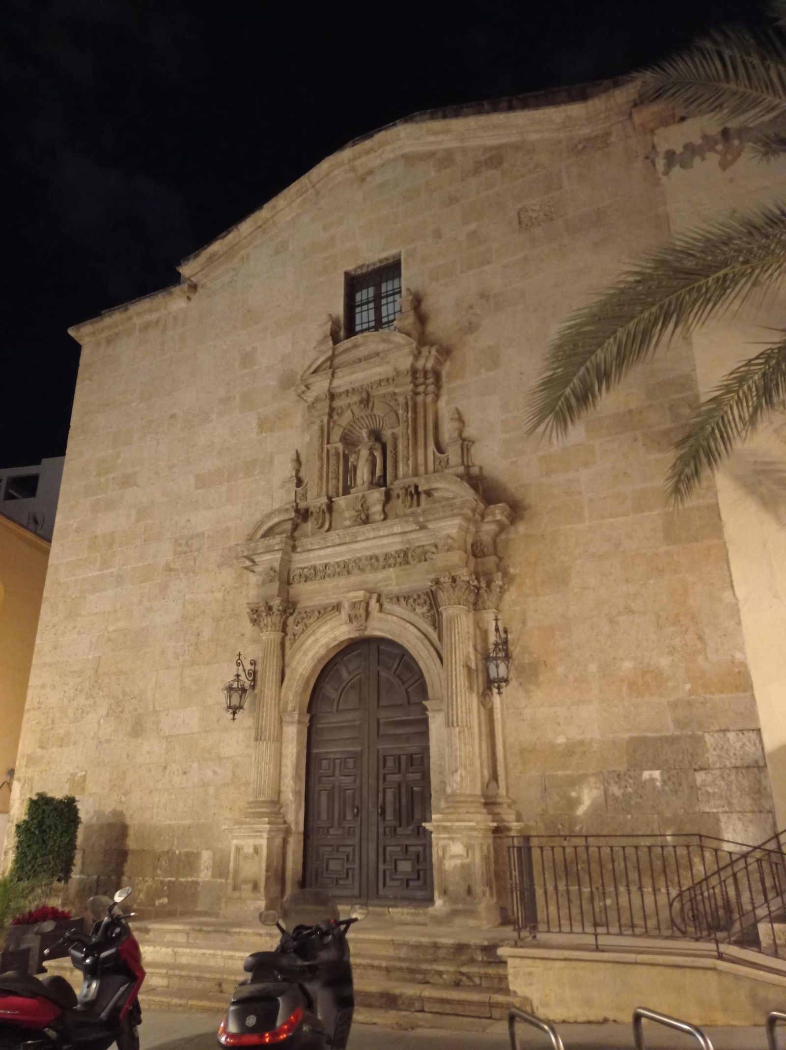 Iglesia conventual de Las Claras.