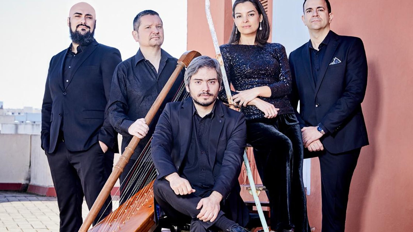 De izquierda a derecha, Víctor Sordo, Manuel Vilas, Gabriel Díaz, Rocío de Frutos y Javier Cuevas