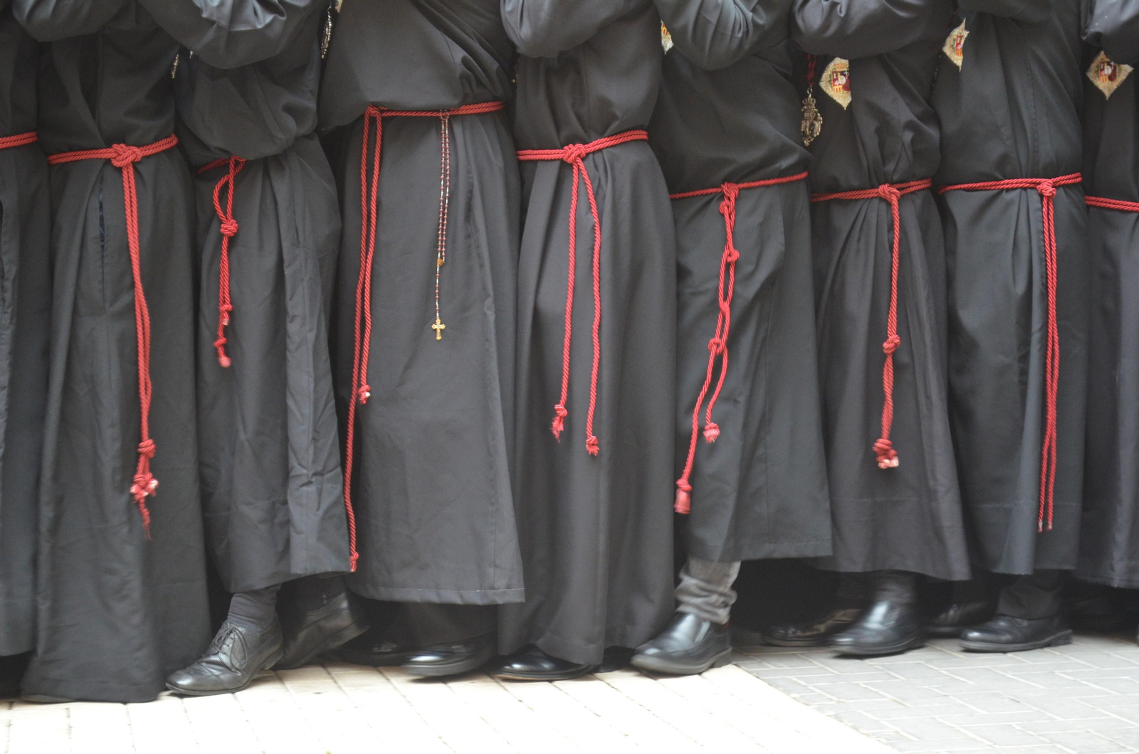 Viñeros en su procesión del Jueves Santo de Málaga, en fotos