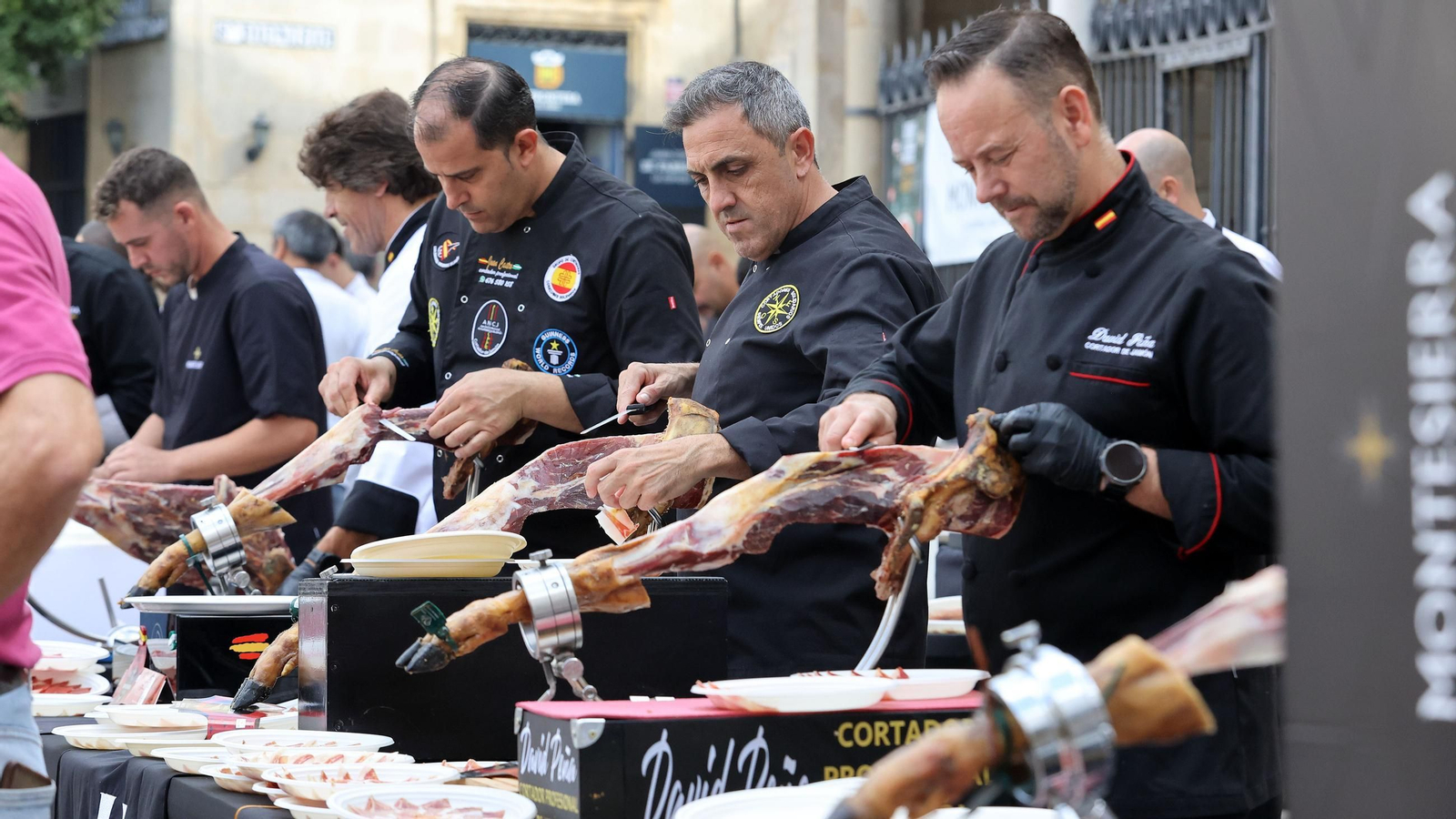 Cortadores de Jamón a benefício de los Reyes Magos de Jerez