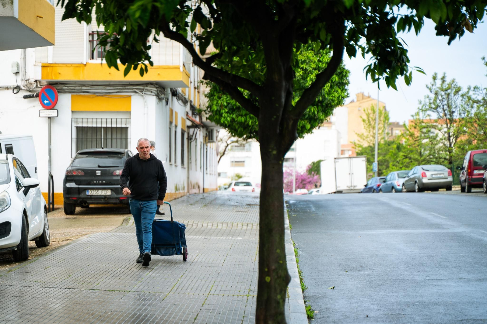 Imágenes del viernes 4 de abril en Huelva