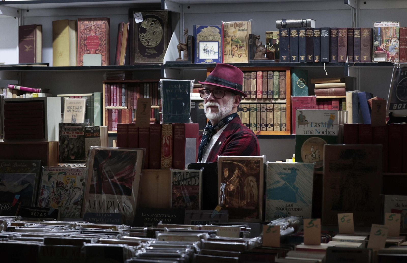 Feria del Libro Antiguo en Plaza Nueva