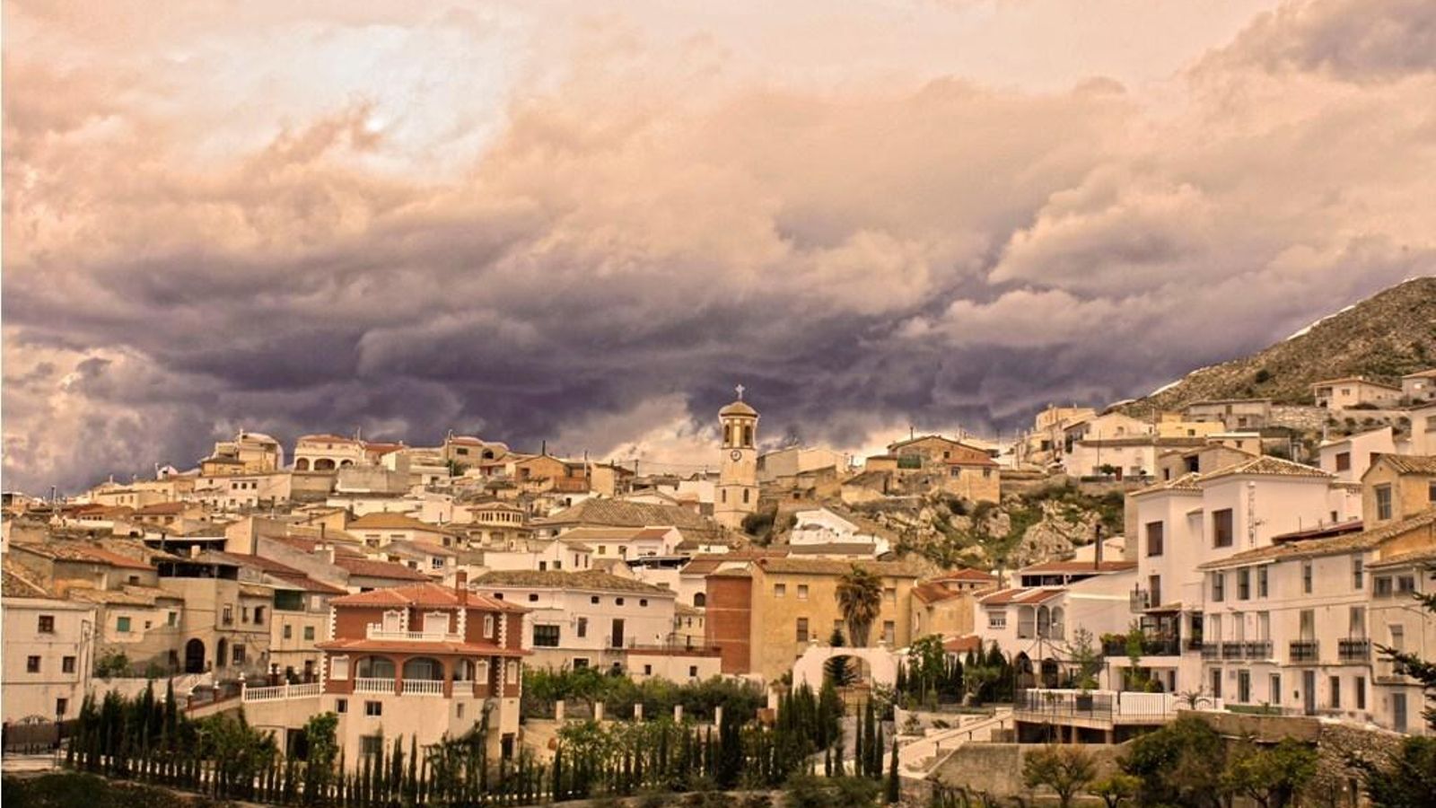 Lúcar se une a los municipios con cierre de la actividad no esencial.