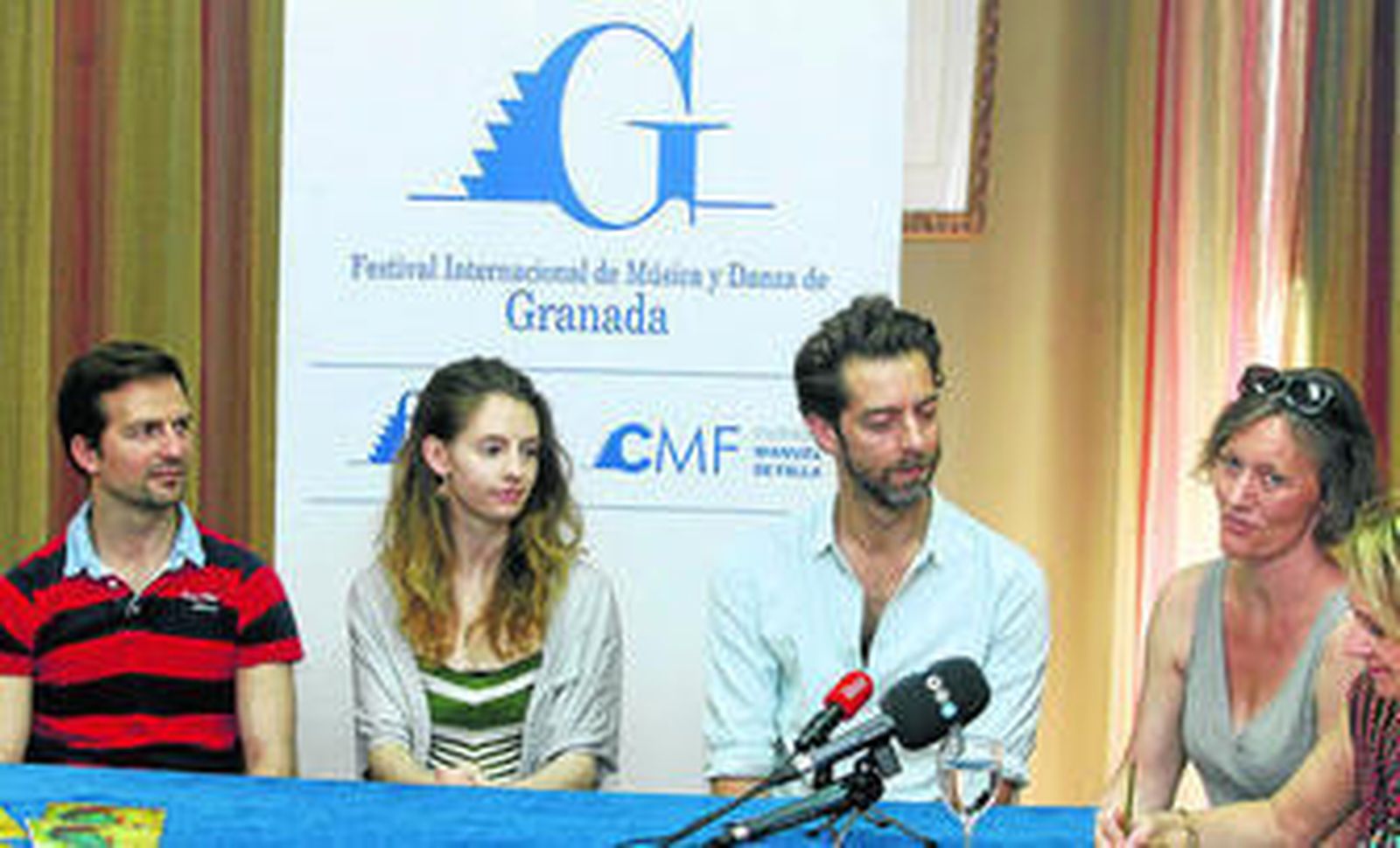 Los responsables de la compañía, ayer, en un encuentro con los medios.