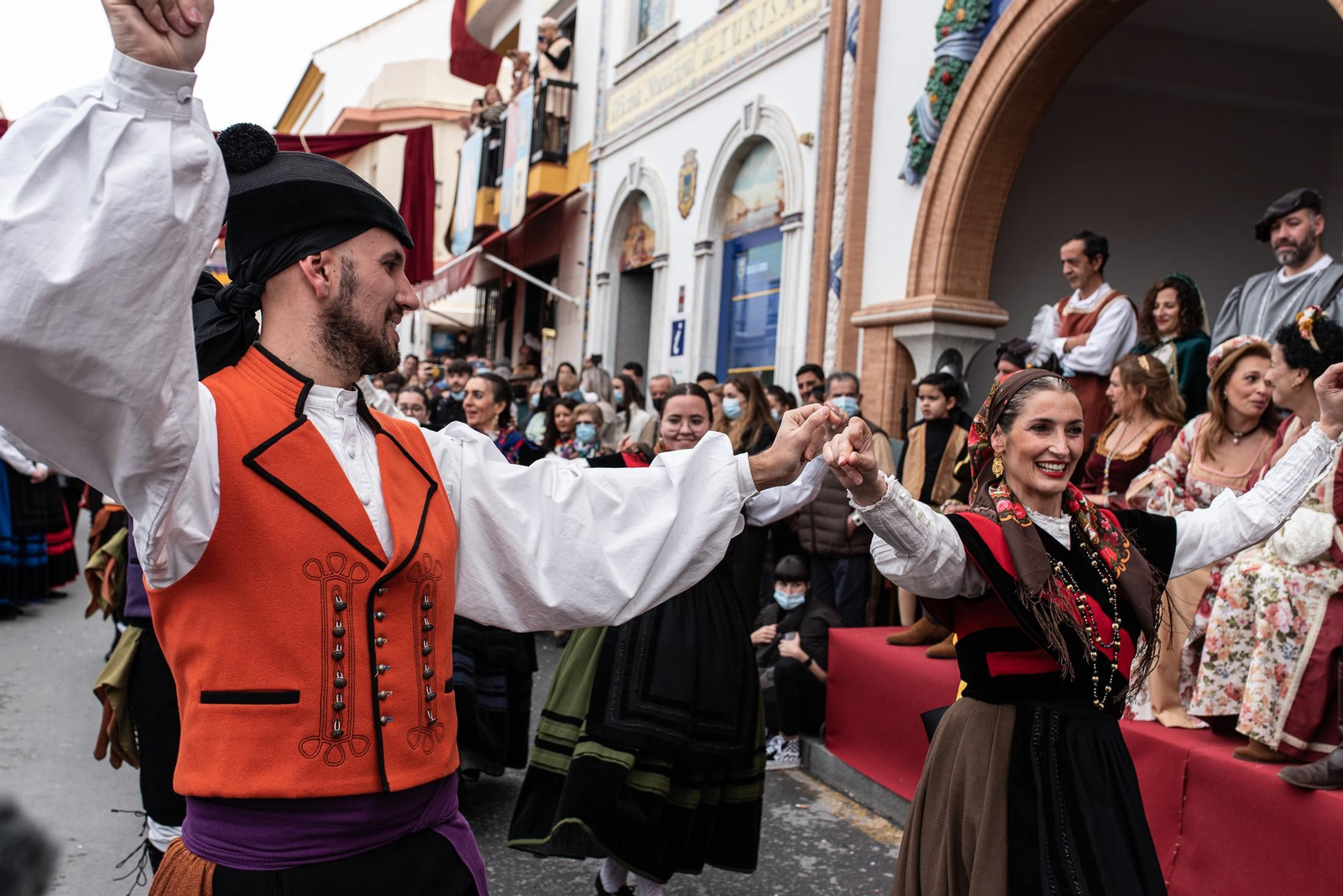 Imágenes del desfile de la Feria del Descubrimiento de Palos de la Frontera