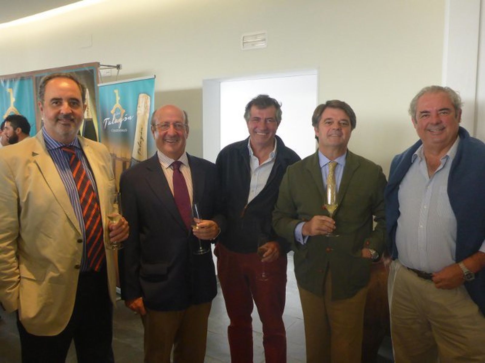 Gabriel González-Gordon, Rafael Domecq, Antonio León, Emilio Valero y José Manuel Domecq.