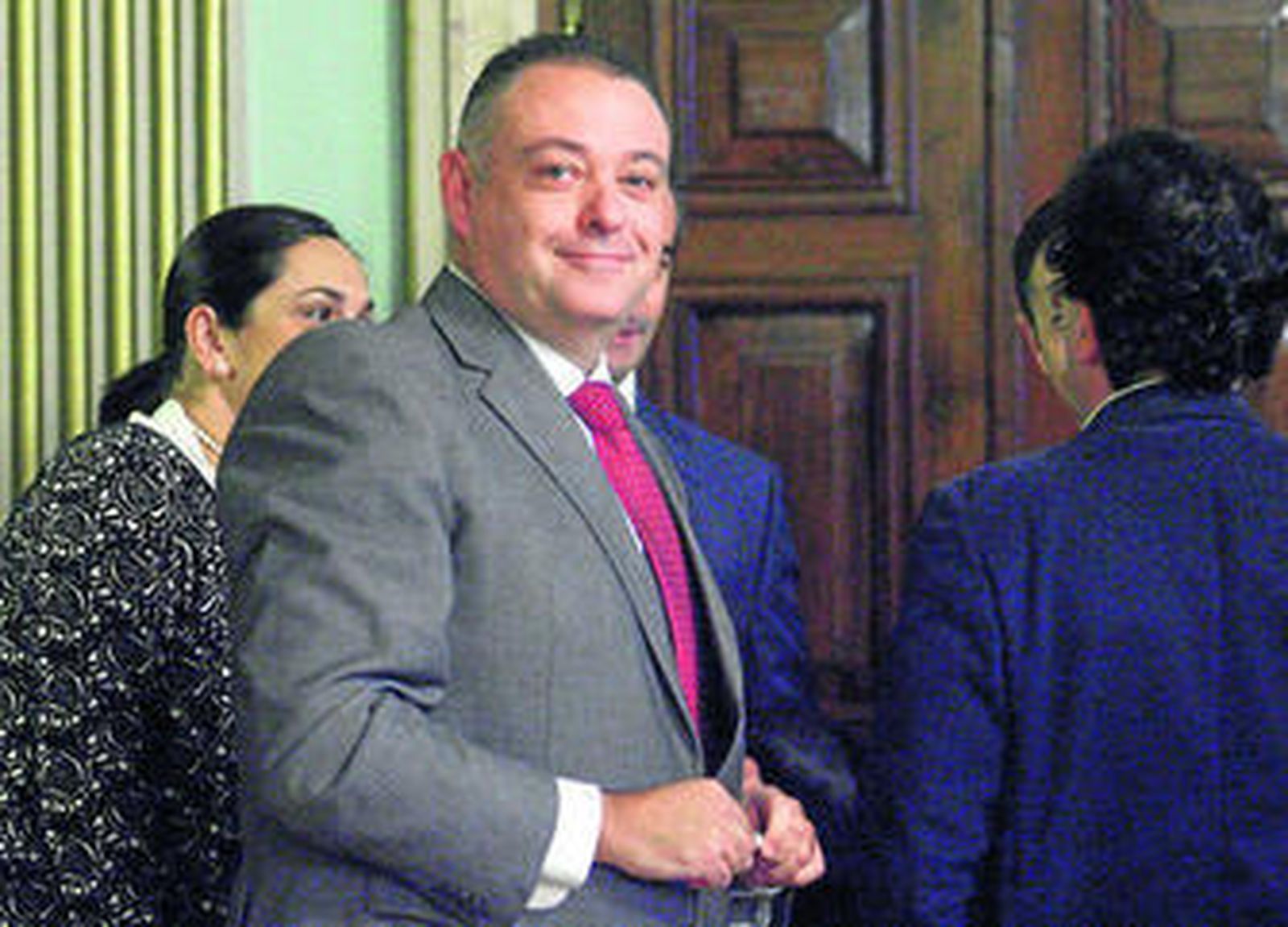 El teniente de alcalde Juan Carlos Adame, que elevó al Pleno de ayer su renuncia.