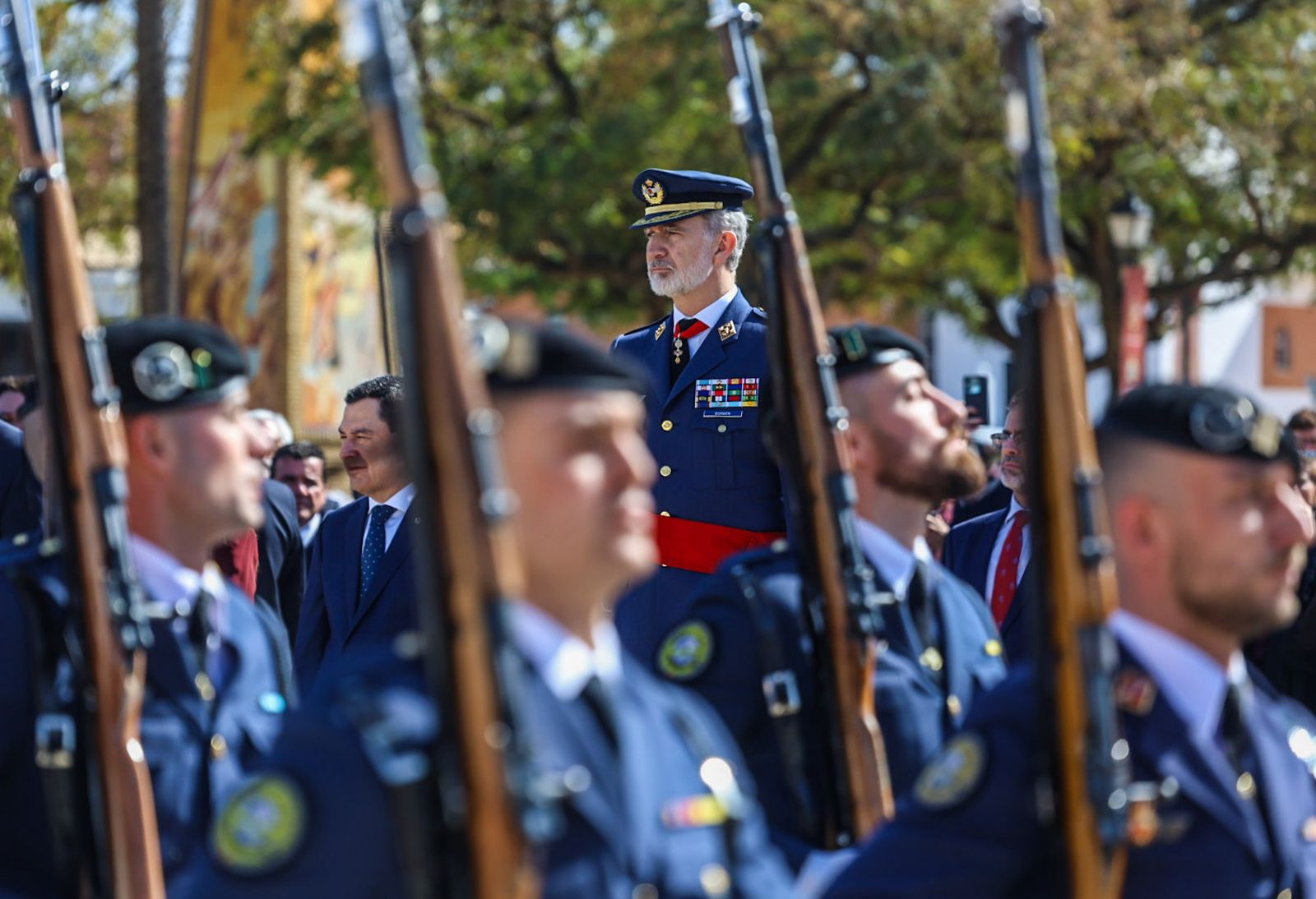 Fotografías del Acto Militar presidido por S.M. el Rey Felipe VI con motivo del centenario del Plus Ultra