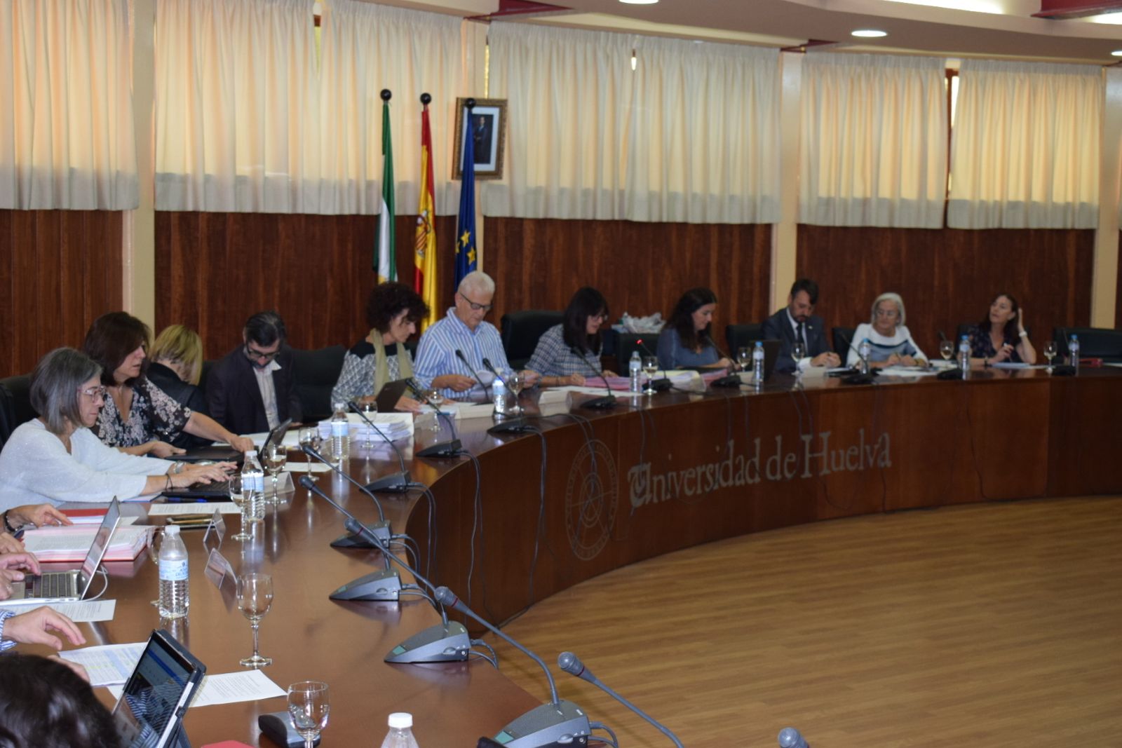 Reunión del Consejo de Gobierno de la UHU.