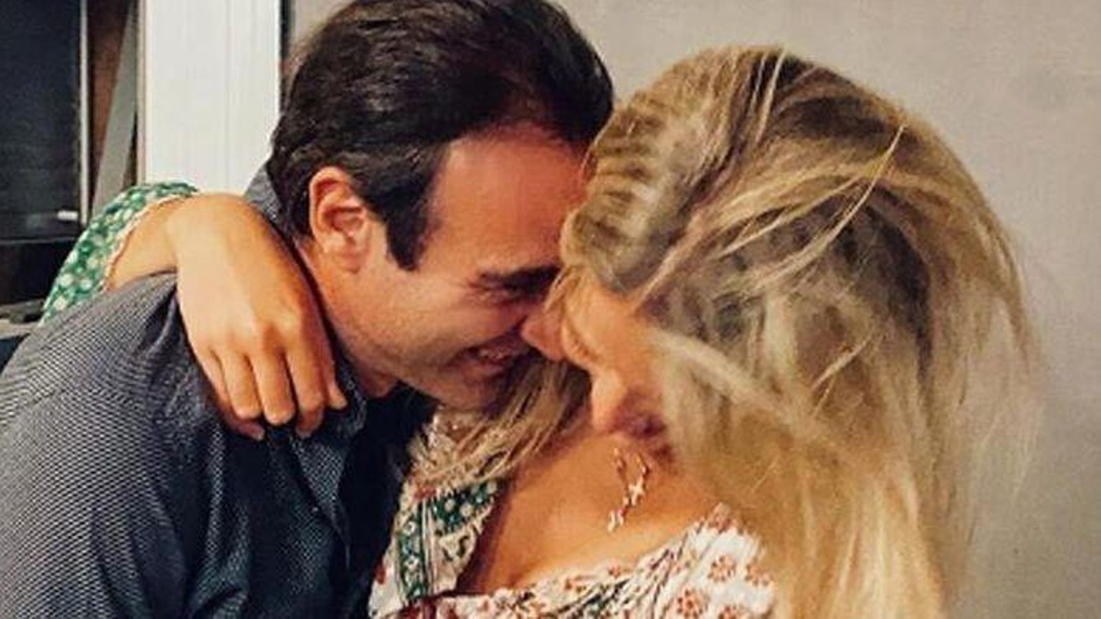 Enrique Ponce y Ana Soria en una foto compartida en las redes hace un año Enrique Ponce y Ana Soria en una foto compartida en las redes hace un año