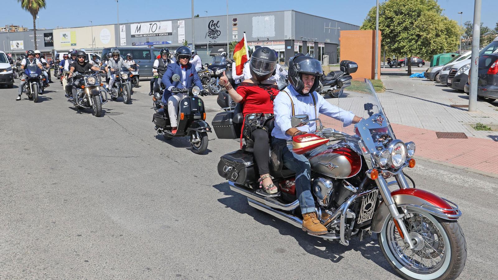 Búscate en el evento motero solidario "The Distinguished Gentleman´s Ride" en Jerez