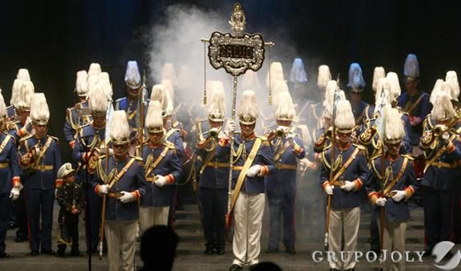 Las bandas de la Salud y el Nazareno llena de música cofrade la Casa Colón en un concierto patrocinado por 'Huelva Información'.

Foto: Josue Correa