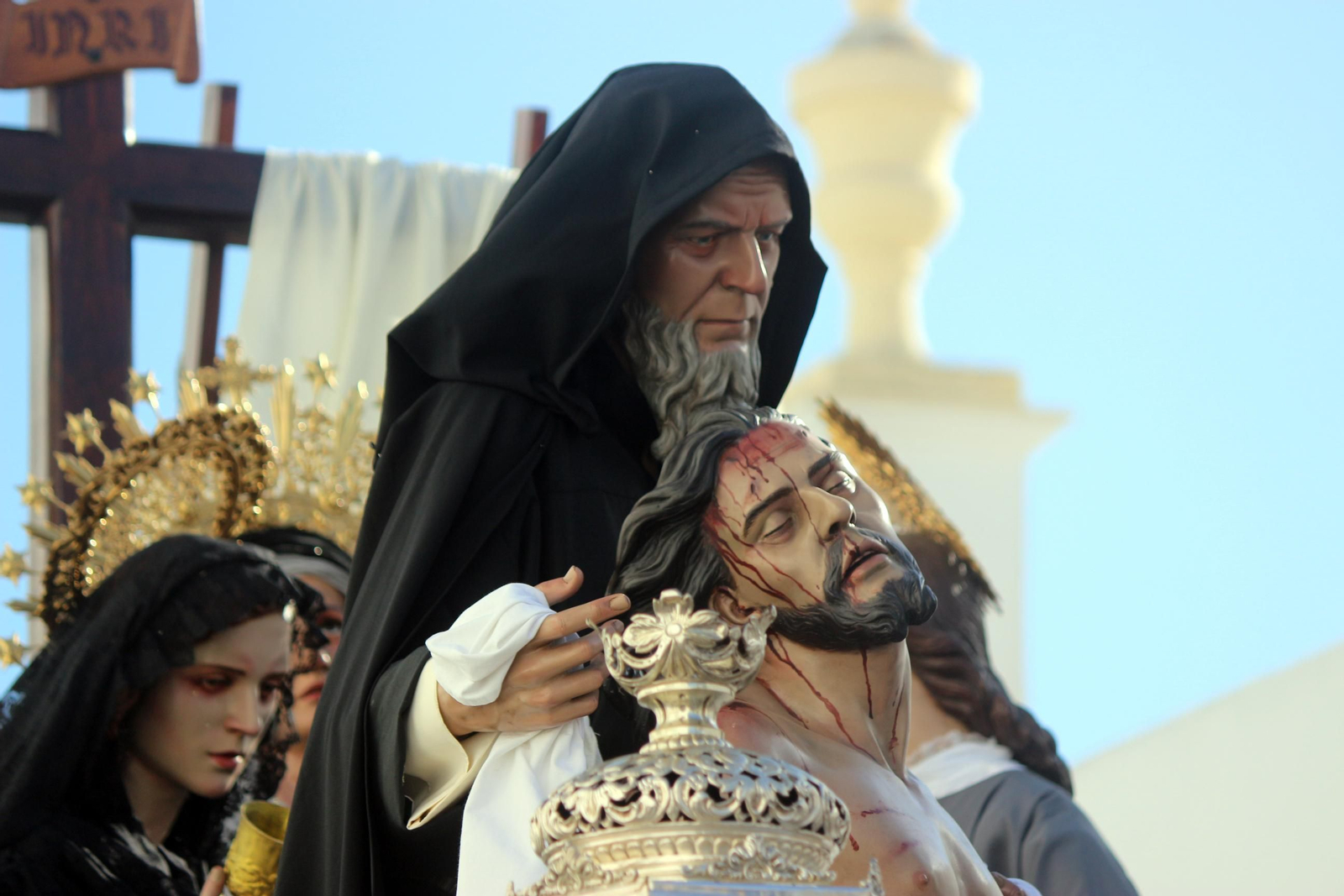 Las imágenes del Lunes Santo en Puerto Real 2023: Los Dolores