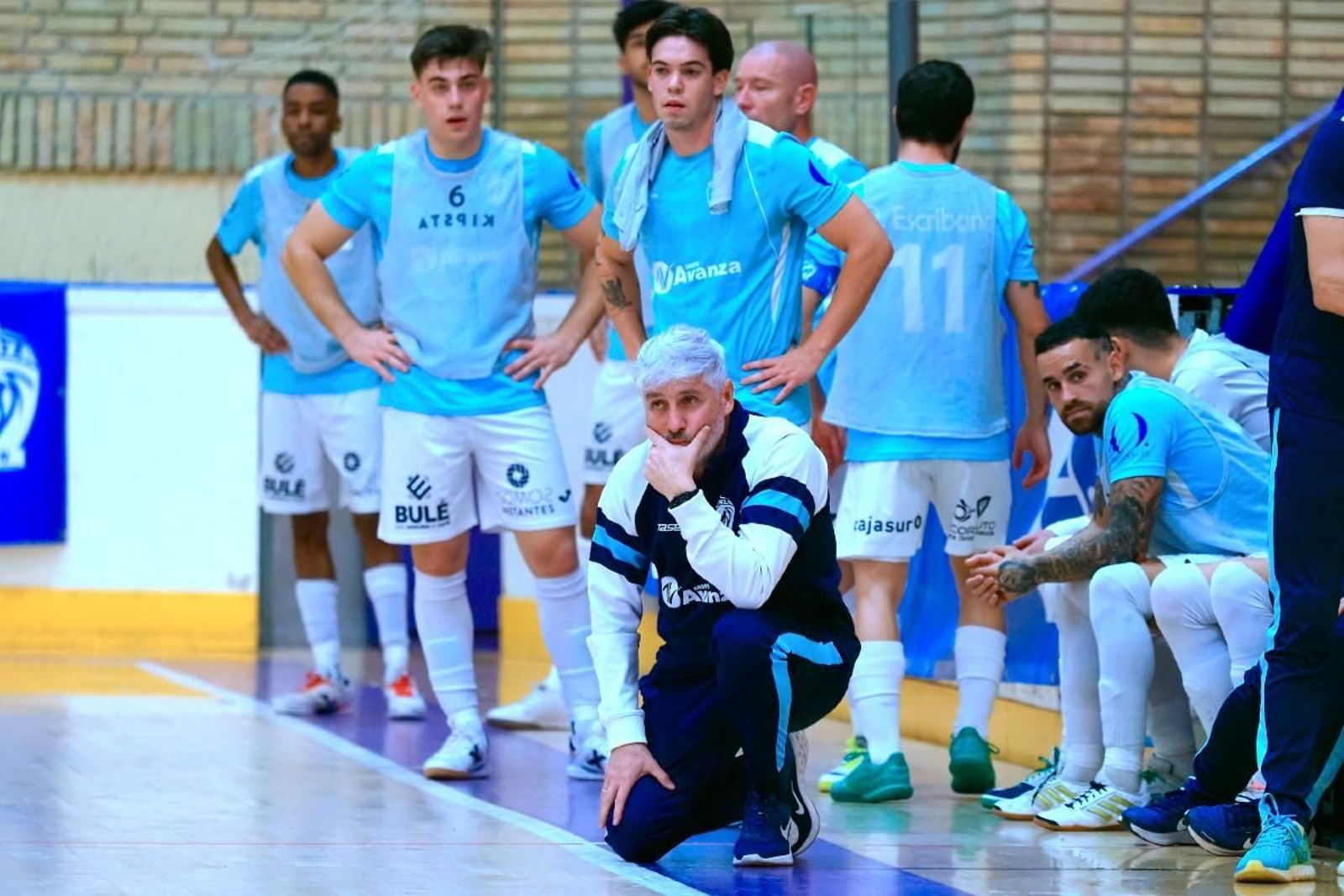 Javi Garrido observa a su equipo en un partido de esta temporada.